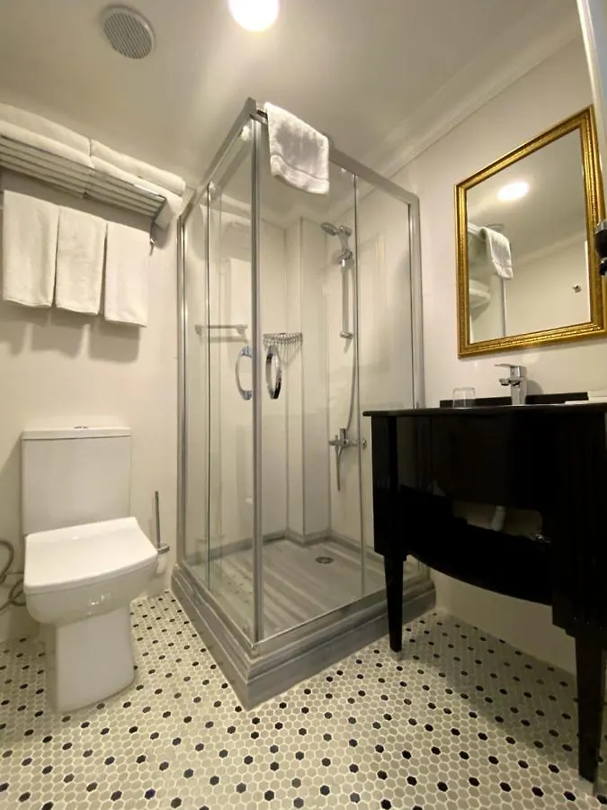 Meroddi Galata Flats Istanbul Turkey
