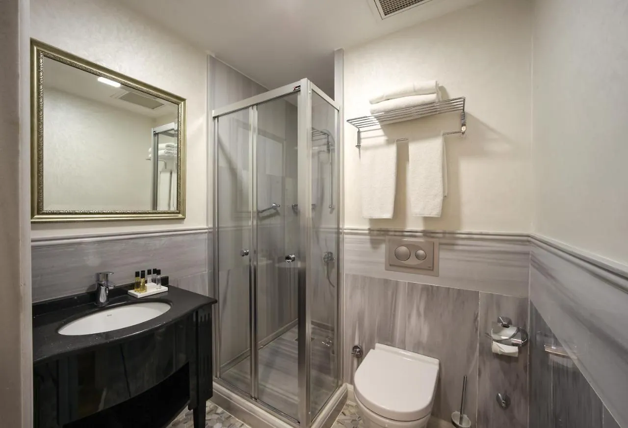 Apartment Meroddi Galata Flats Istanbul Turkey